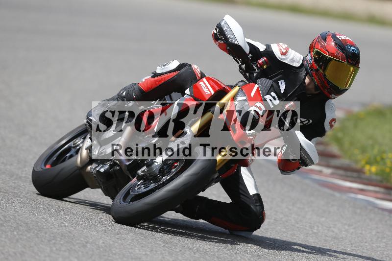 /27 12.06.2025 Ducati Schweiz Trackday Warmup  ADR/gruen-vert/22